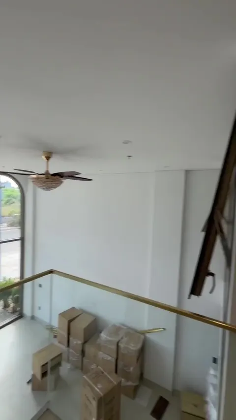 Modern 2-Bedroom Apartment with Mezzanine Layout - Fully Furnished, Ready to Move In