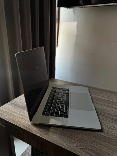 MacBook Pro 16" (2019) i9 16GB/1TB — Продам в хорошем состоянии