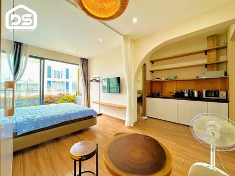Apartment Close to the Sea with Balcony in Nha Trang