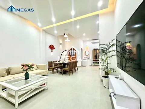 1-Bedroom Apartment on Hùng Vương Street - 15 Million VND/month