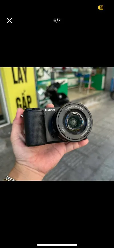Фотоаппарат Sony ZV-E10 с объективом 16–50 мм – полный комплект, отличное состояние