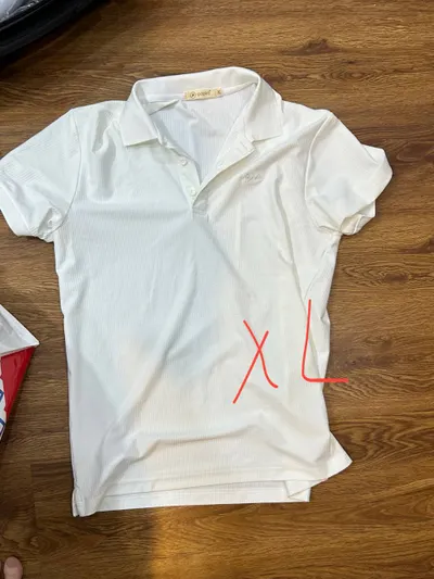 의류 번들(XS, XL Polo) 및 개별 아이템 – 30-120k VND