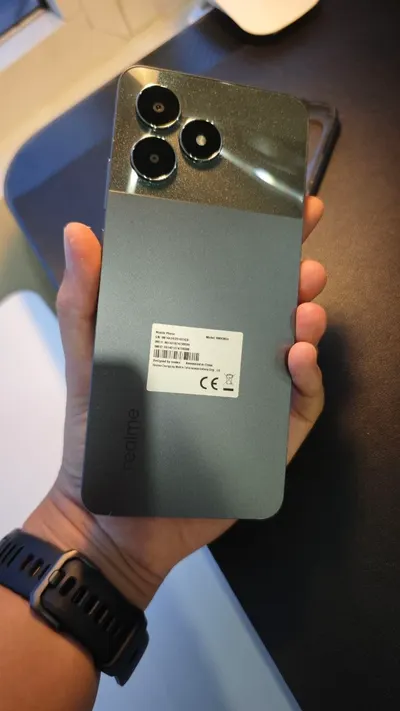 套装：Realme Note 50智能手机、腰包、Camel背包和防水包