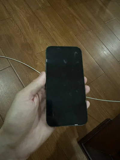 iPhone 13, 128GB – 중고, 후면 커버 교체 – 배터리 78% – 650만 VND
