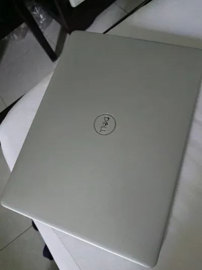 Dell Inspiron 5493 Laptop - Intel Core i5, 8GB RAM, 512GB SSD - 7,700,000 VND