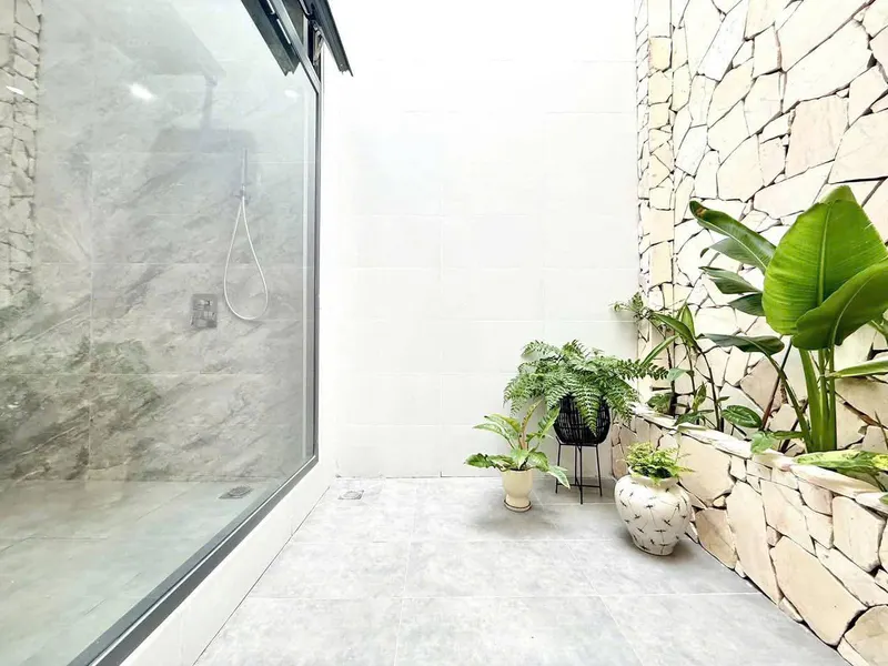 남나트랑 주택 임차 – 120m², 2층, 가구 완비 – 월 2천만 VND — 7/9