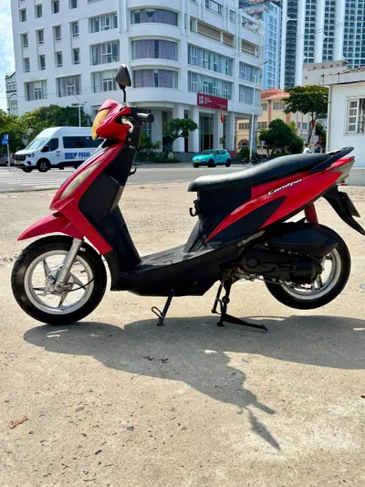 出售 Kymco Candy 50cc 2011 年款踏板车 – 状态极佳 – 台湾制造 – 920 万越南盾