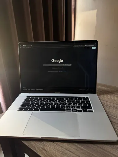 MacBook Pro 16" (2019) i9 16GB/1TB — Продам в хорошем состоянии