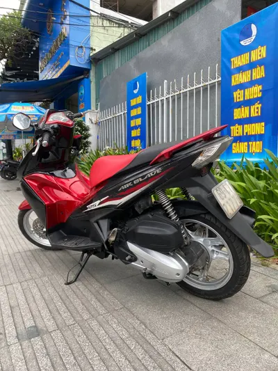 本田Air Blade 125cc 2013 – 状况优秀 – 文件齐全
