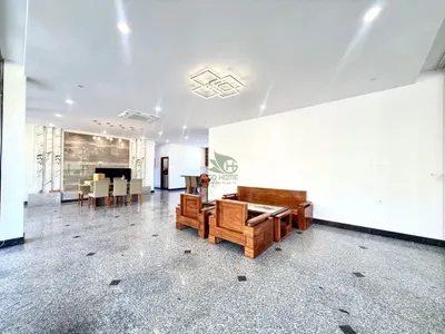 Вилла с садом и видом на горы – 2 спальни – 400 м² – полностью меблирована – 22 млн VND/месяц