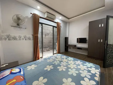 1-Bedroom Apartment for Rent – 40 m², Fully Furnished, Elevator, 24/7 Access – 6.8M VND/Month