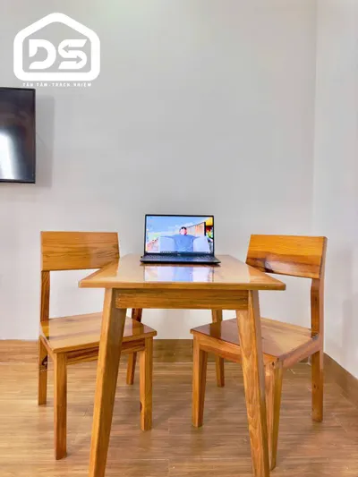 市中心工作室出租 – 30 m²、500万越南盾/月、家具齐全、2个月租期