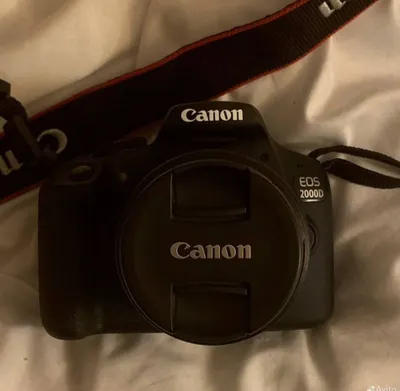 Canon EOS 2000D Camera for Sale – Like New, Complete Kit with Memory Card, Case, Charger, Lens