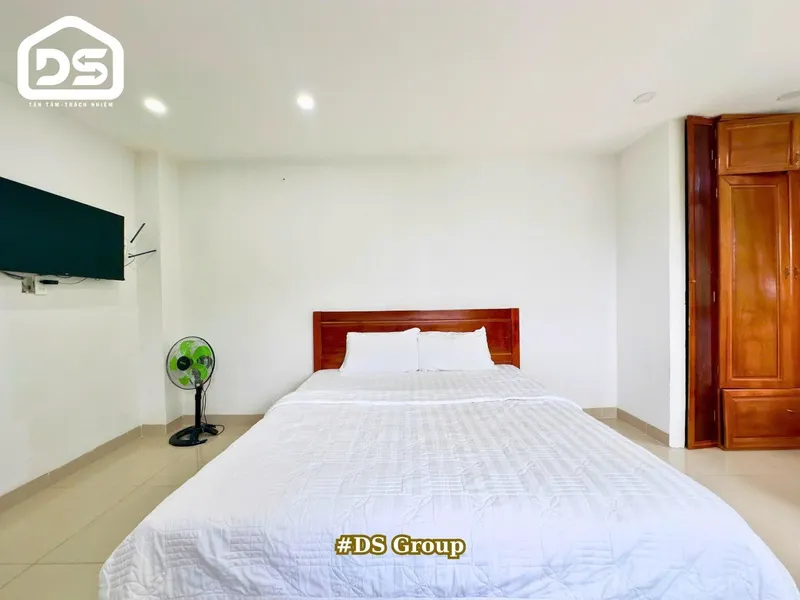 Cho thuê căn hộ studio tại đường Nguyễn Đức Cảnh — Phía Nam, 6,5 triệu đồng/tháng — 4/8