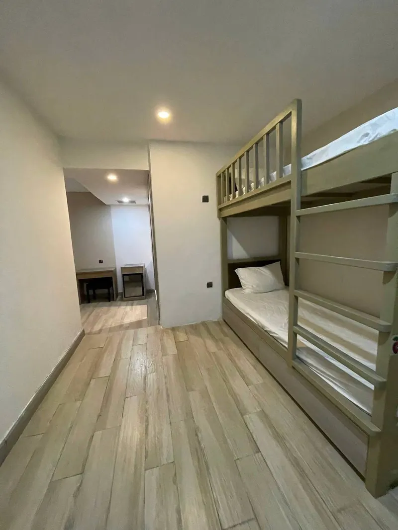 Studio Apartment with Sea View – Oceanus – 9M VND/Month – Flexible Use (Residential or Beauty Workspace) — 2/7