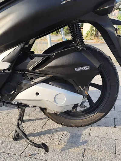 Honda PCX-3 150 куб (2018) – отличное состояние – 45.000.000 VND