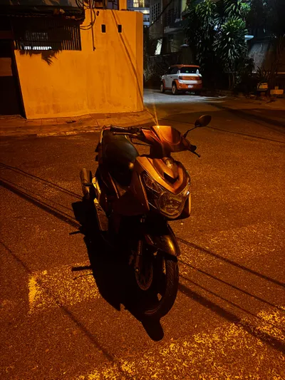Yamaha Motorbike – 4.2 Million VND – Needs Repairs