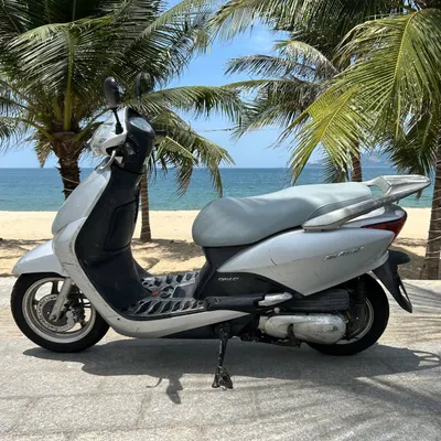 Honda Lead 110 Scooter – Injector, 108cc, 7 Million VND