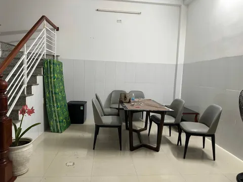 Nhà 3 phòng ngủ cho thuê ở phía Nam Nha Trang – Đầy đủ nội thất – Gần biển