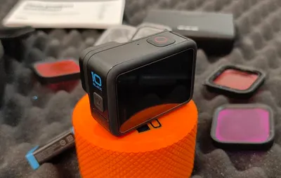 Bộ máy ảnh GoPro HERO10 Black với phụ kiện – Bộ quay phim hoàn chỉnh