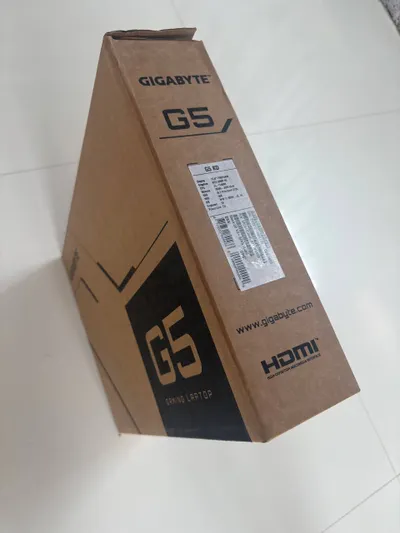 Laptop Gigabyte G5 – Intel i5-11400H, RTX 3060, 16GB RAM, 1TB SSD – 17,5 triệu VND