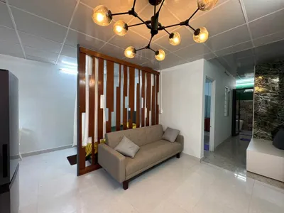 Nhà 2 phòng ngủ có vườn ở phía bắc Nha Trang, 300m từ bãi biển – 12 triệu VND/tháng