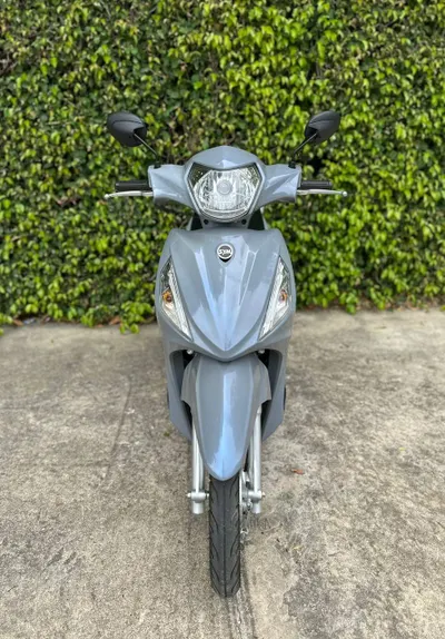 Sym Shark 50cc 踏板车出售 – 8,000公里，如新状态，蓝卡证件