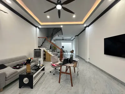 4-Bedroom House for Rent in North Nha Trang – 280 m², 3 Stories, 500 m from Beach