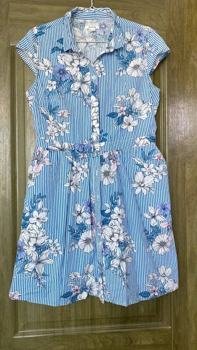 Váy cotton Size 46–48 với túi – 100K VND