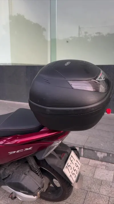 Продам кофр 35 л GIVI для байка – отличное состояние