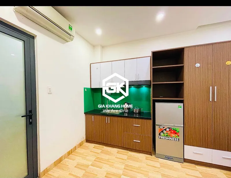 Studio nhỏ thoải mái ở trung tâm thành phố (đường Nguyễn Thiện Thuật) – 4 triệu đồng/tháng
