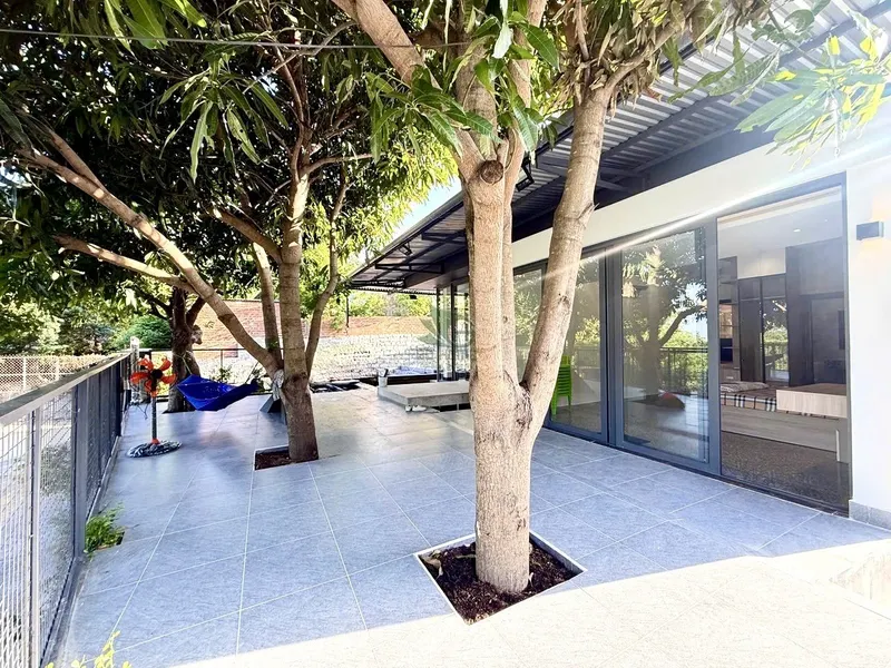 Villa with Garden and Mountain View – 2 Bedrooms – 400 m² – Fully Furnished – 22 Million VND/Month — 4/5