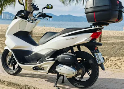 Honda PCX 2 Scooter – Excellent Condition, New Oil, Large Top Box – 25 Million VND