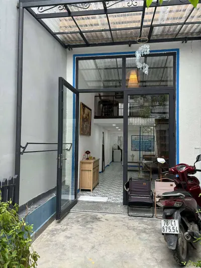 Nhà 1 phòng ngủ cho thuê ở ngõ Hồng Bàng, trung tâm Nha Trang – 53 m², 16 triệu VND/tháng