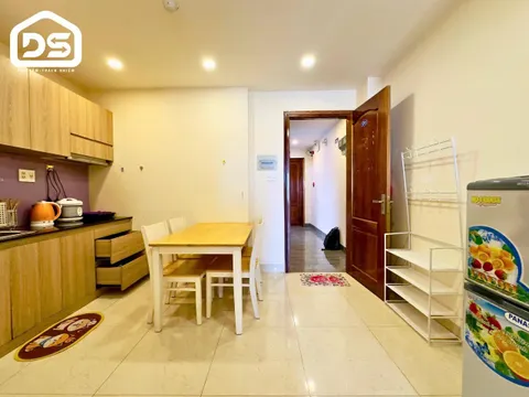 냐짱 중심지 투에틴 거리 1침실 아파트 월세 – 월 600만 동
