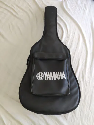Bulk Lot: Scooter, Tools, Costume, Guitar, and Helmet for Sale – 10.7M VND