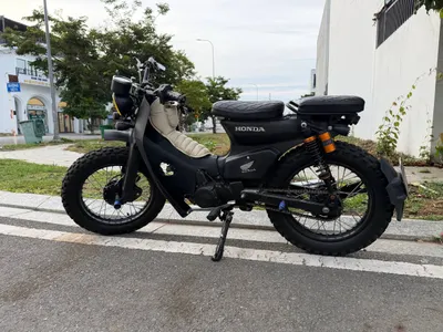 Кастомный Honda Cub в стиле кафе-рэйсер – 110 куб, полуавтомат, 21 млн VND