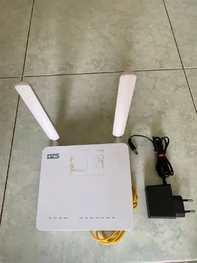 DASAN H646GM-V GPON WiFi 라우터 – 전원 공급 장치 및 케이블 포함 완전 세트