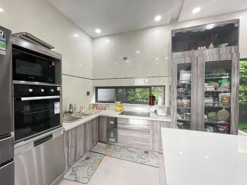 Villa cho thuê ngoài thành phố – 4 phòng ngủ, 300m², 60 triệu đồng/tháng, từ 6 tháng — 3/4