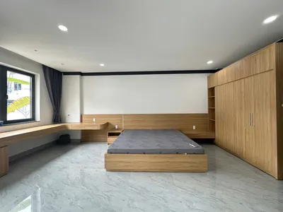 북냐짱 주택 임대 – 280 m², 4개 침실, 해변까지 500m, 25백만 VND/월