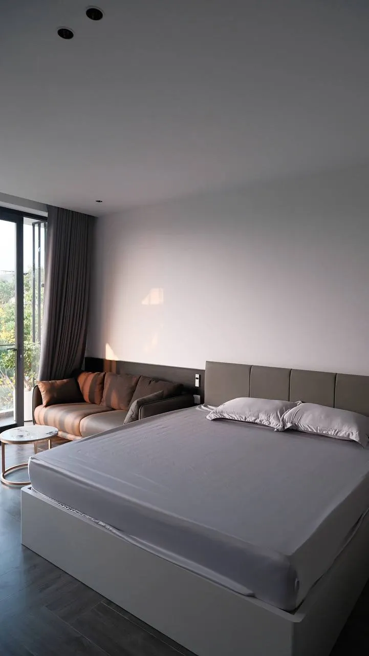 Luxury 1-Bedroom Apartment for Rent in Phuoc Hai, Nha Trang – 40 m², Furnished, 13M VND/Month — 4/5