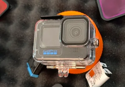 Bộ máy ảnh GoPro HERO10 Black với phụ kiện – Bộ quay phim hoàn chỉnh