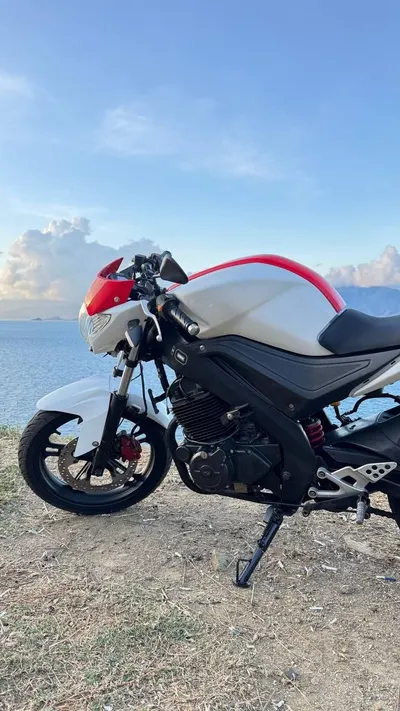 Rebel USA 170cc 摩托车出售 – 2013年款，9成新，1000万越南盾