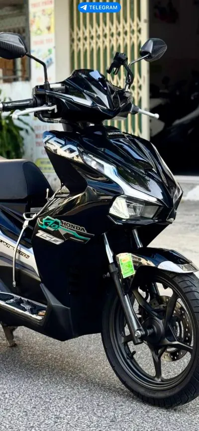 Honda Airblade 2020 – 150cc, ABS, Smart Key, 18 000 км, отличное состояние – 33 млн VND