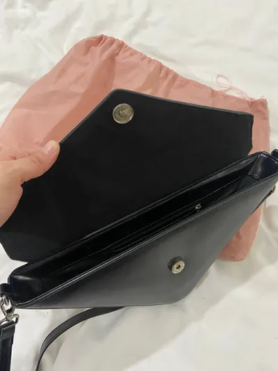 Econika天然皮革包包 – 完美状态