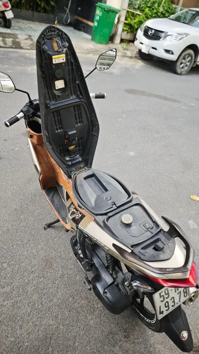 Yamaha Nouvo 135 – 2013 года, исправный и надежный, готов к поездкам, два шлема – 9 млн VND