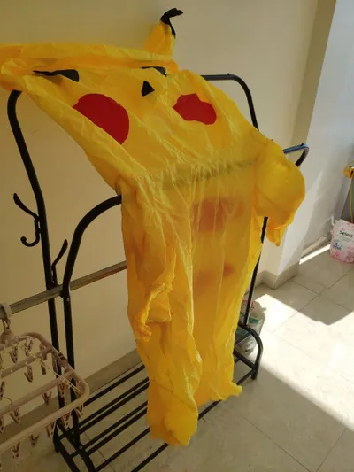 Bulk Lot: Scooter, Tools, Costume, Guitar, and Helmet for Sale – 10.7M VND