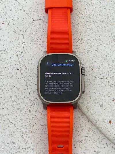 Apple Watch Ultra 1 – 橙色 Nomad 表带、充电器 – 850 万越南盾
