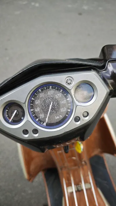 Yamaha Nouvo 135 – 2013 года, исправный и надежный, готов к поездкам, два шлема – 9 млн VND