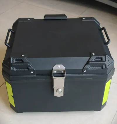 Thùng Top Case 62 Lít – Lắp Phổ Dụng – 1 Triệu VND